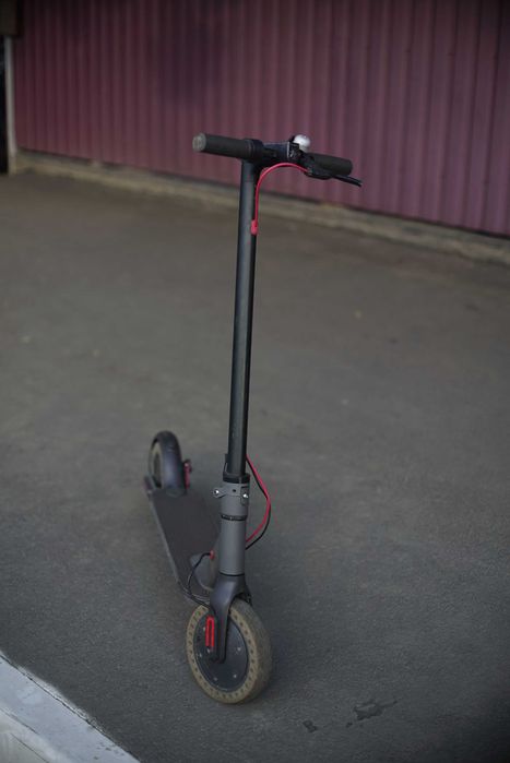Електросамокат Lenzod (Xiaomi, E-scooter F7) 350 Вт