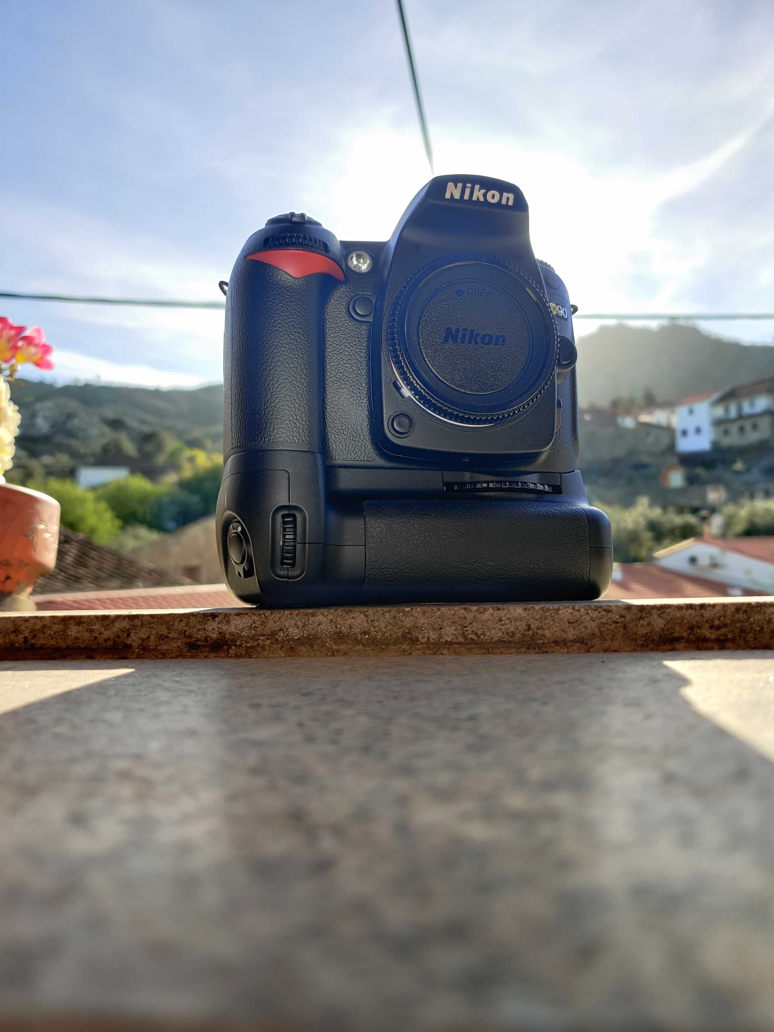 Nikon D90 (só corpo)