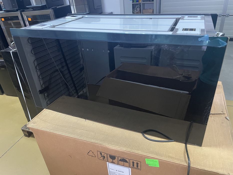 Nowy okap wyspowy Kuppersbusch