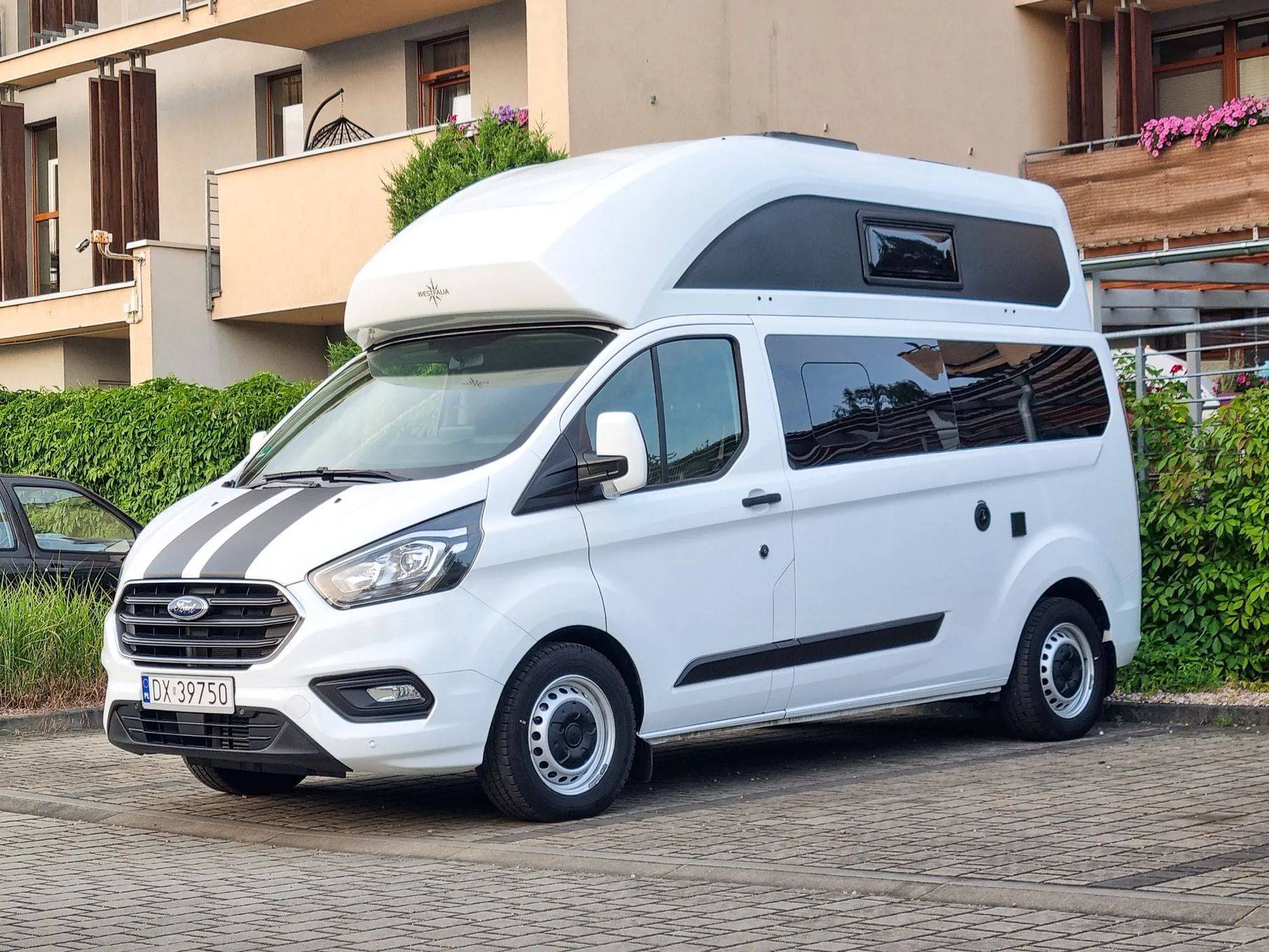 Westfalia Nugget  Ford Nugget Plus Westfalia Tranit Custom