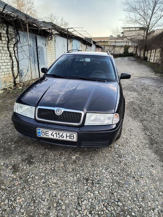 Skoda Octavia Tour 1.9 TDI AGR -66 кВт/90 л.с
-66 кВт/90 л.с