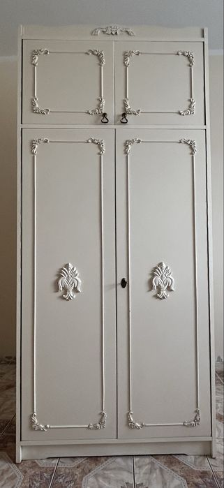 Szafa drewniana 90 x 200 antyk styl