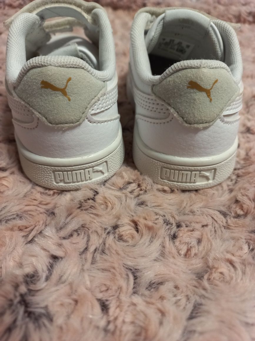 Puma adidasy białe 24