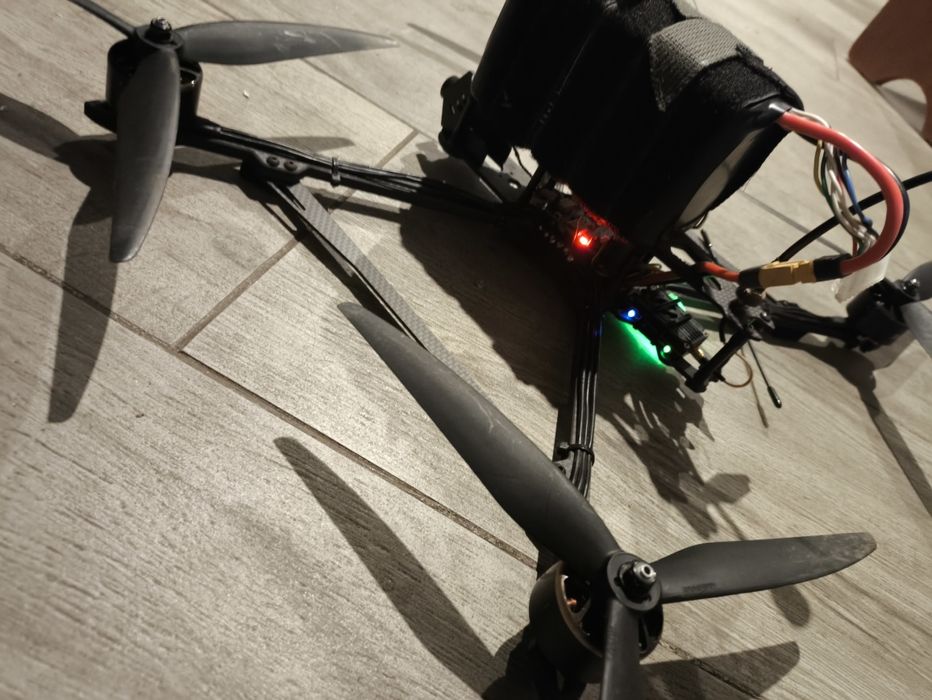 Продам фпв дрон,10.