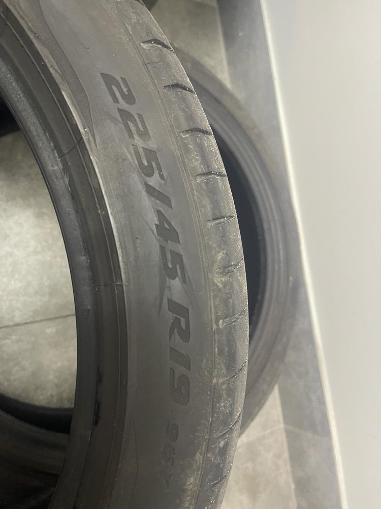 Opony letnie PIRELLI PZERO 225/45R19, 4szt.