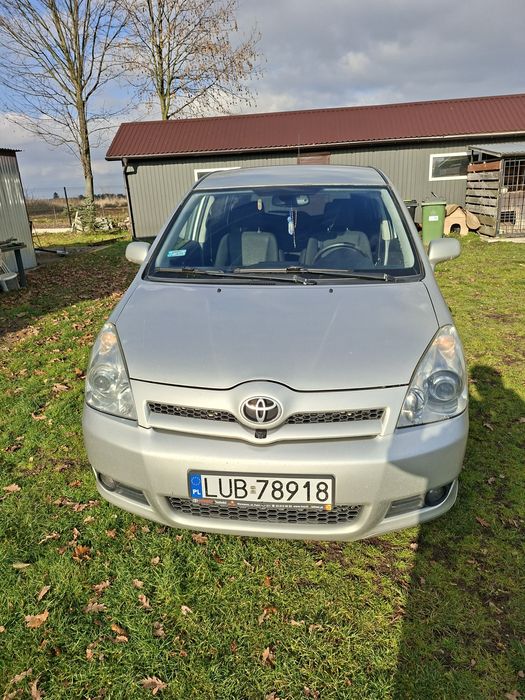 Toyota Corolla verso