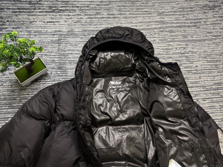 Пуховик Palace Balaclava, Куртка Пелес з Балаклавой