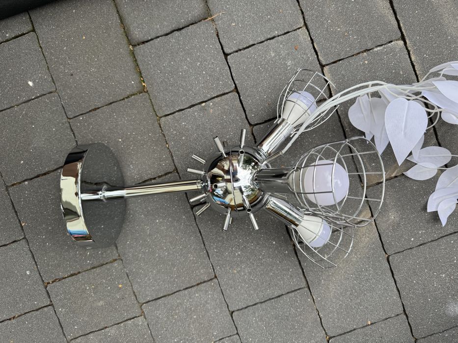 Lampa z piór biała duża żyrandol romantyczny