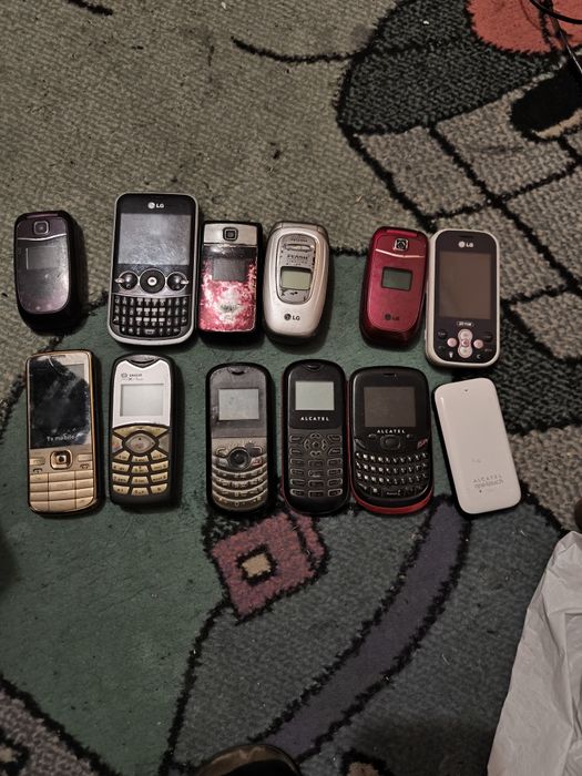 Парад раритетів LG на розбор