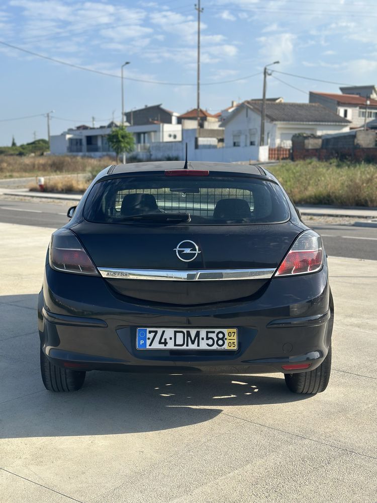 Opel Astra GTC 1.3 cdti 2 lugares
