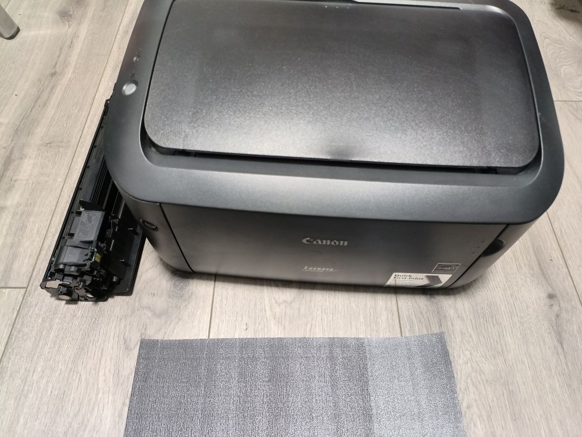 Принтер Canon LBP6030B без картриджа