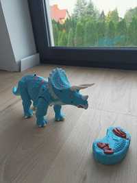 Triceratops zdalnie sterowany