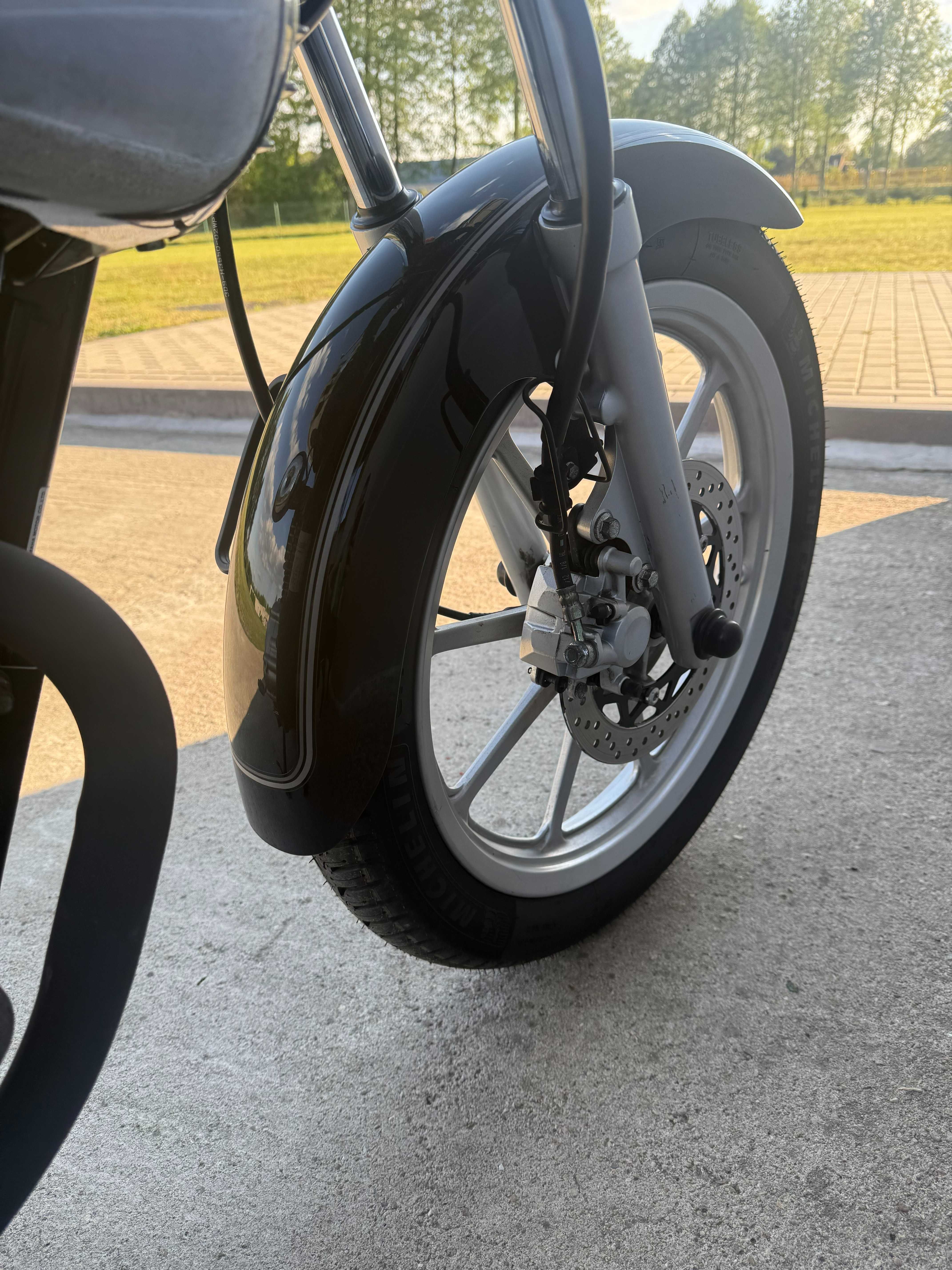 Yamaha YBR CUSTOM 125