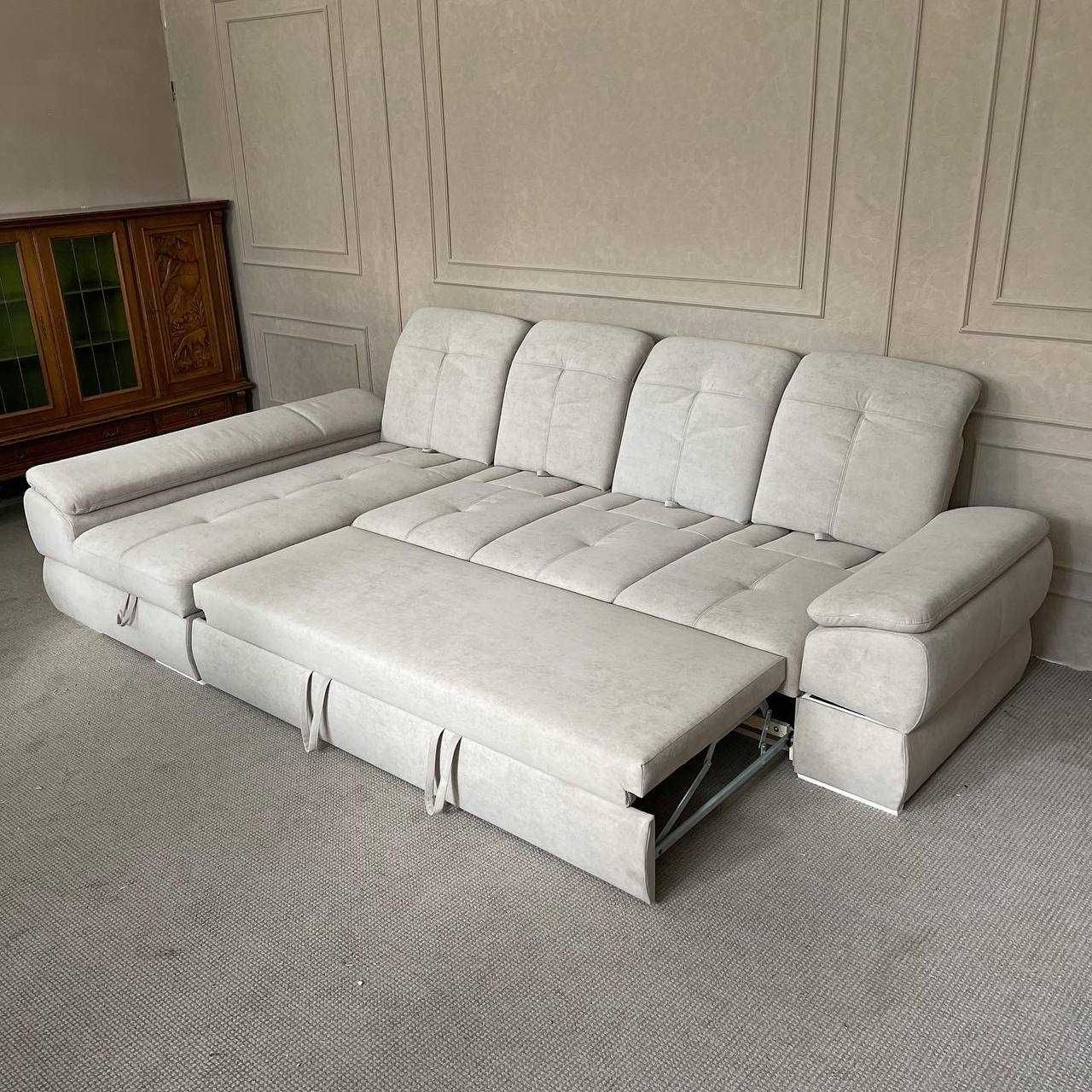 М'який новий розкладний диван