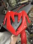 Комплект пластика Honda CRF 250 оригінал
Додаток установлено
H