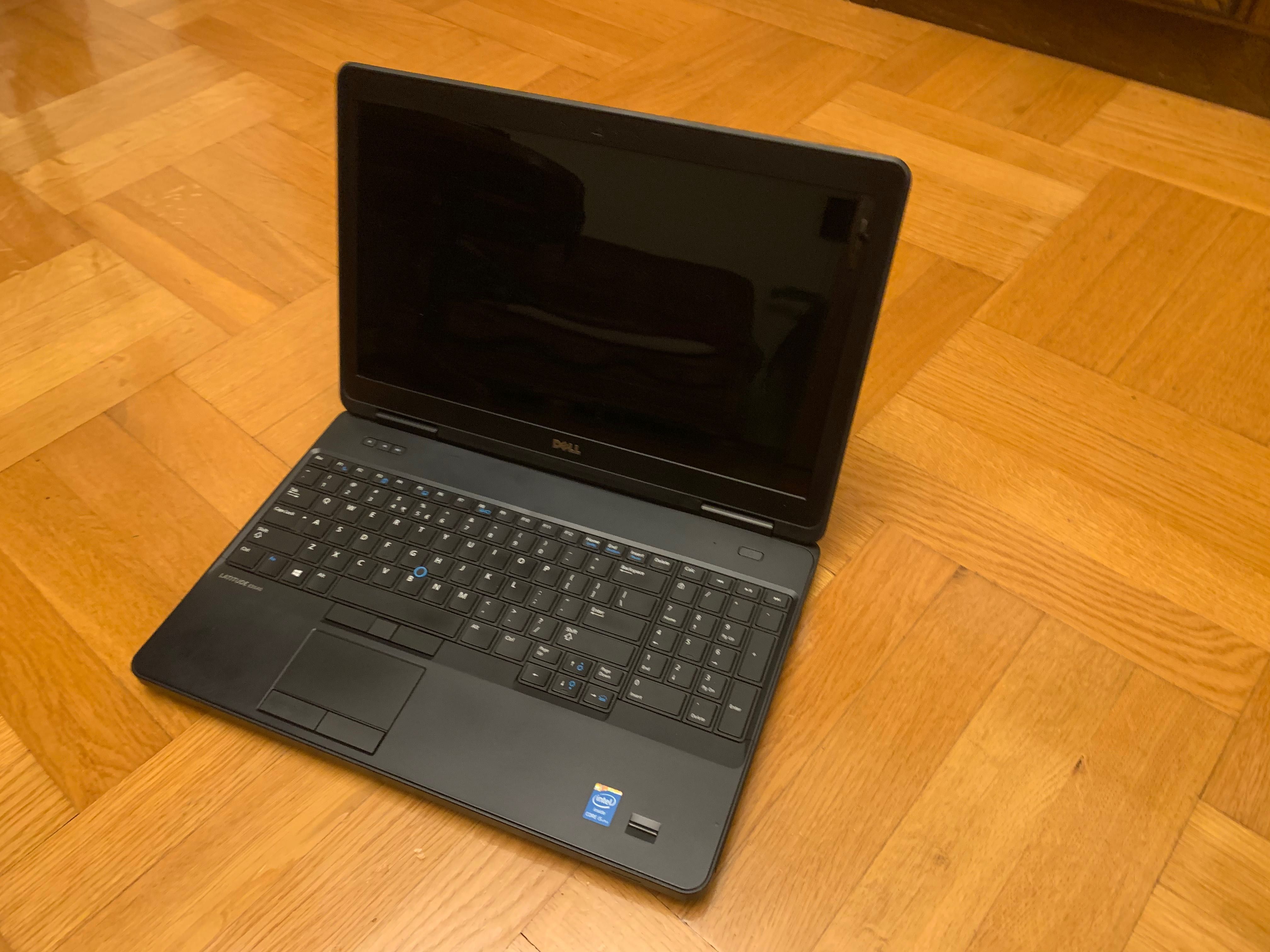 Laptop Dell Latitude E5540/i5/8GB 120Gb SSD