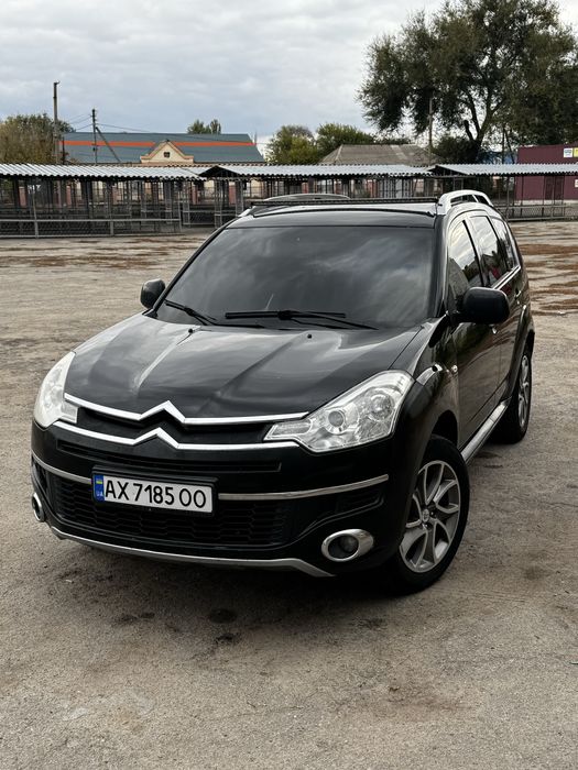 Citroen c Crosser 2011