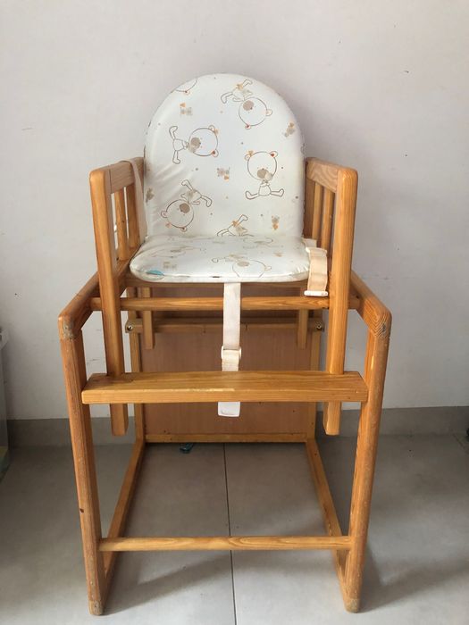 Krzesełko do karmienia ze stolikiem 2w1