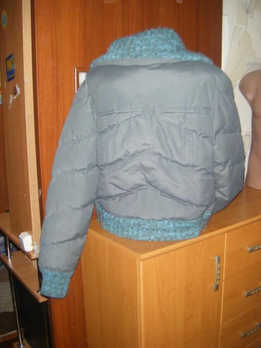 СУПЕР ЦЕНА!!! Теплая стеганная куртка, размер 42-44 + сумка в подарок