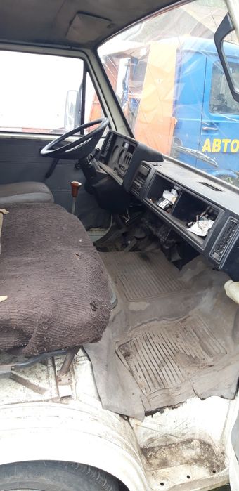 Фольксваген ЛТ категория В легковой .Продаж автомобіля Volkswagen LT28