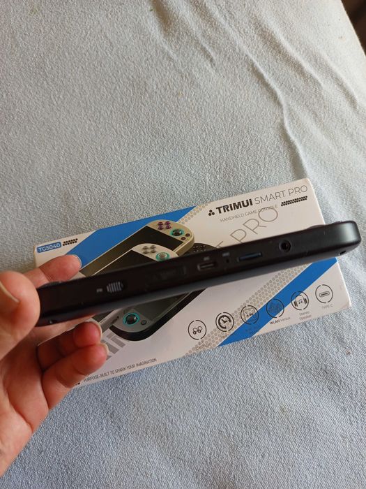 Consola portátil Trimui Smart Pro