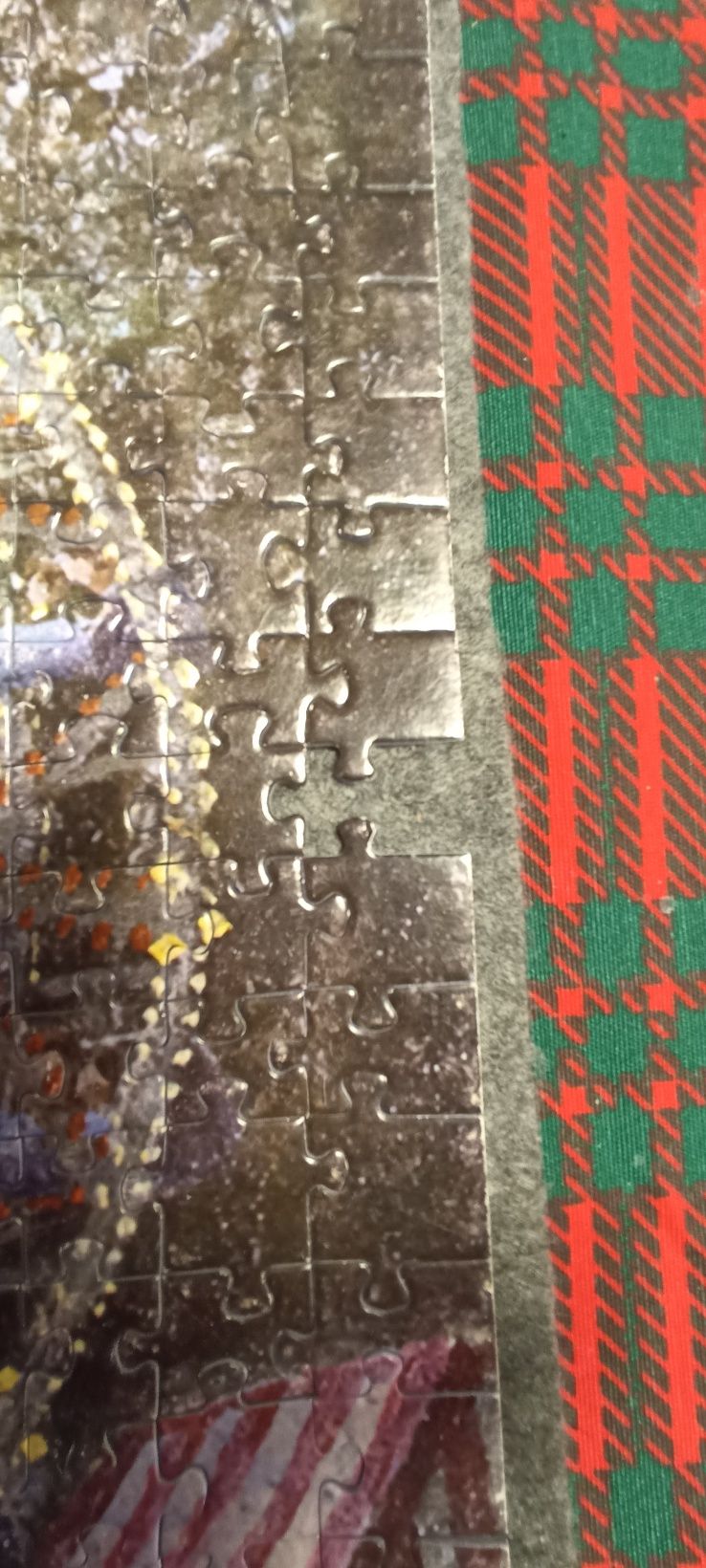 Puzzle 3000 "Wesołe miasteczko"