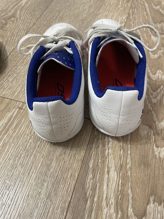 Футзалки adidas 35,5 розмір