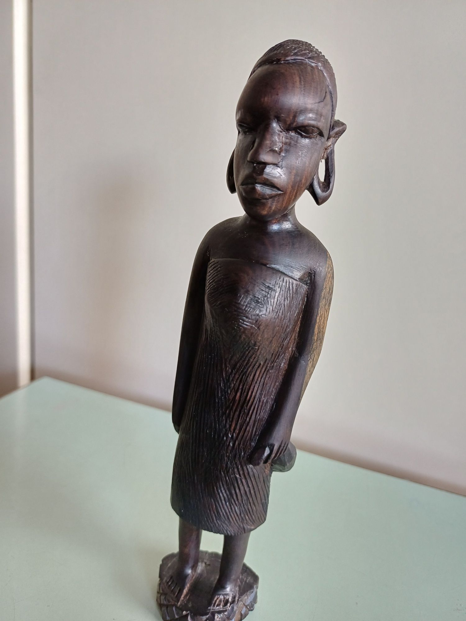 Mama Africa figurka heban drewniana afrykańska kobieta