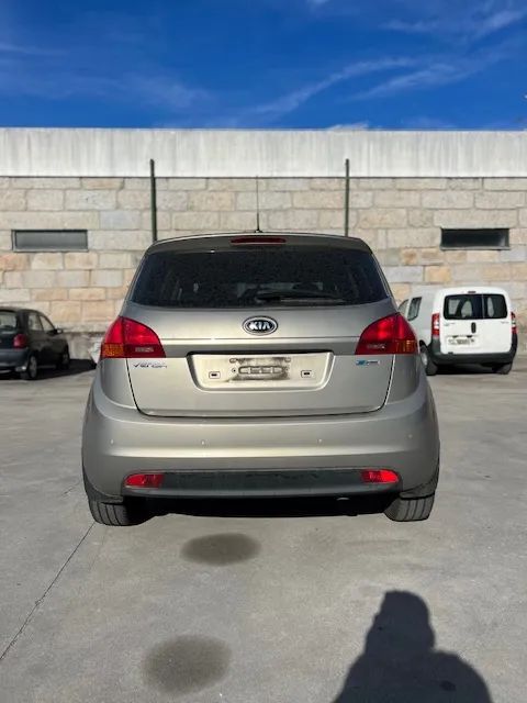 Kia Venga 1.6 CRDI Para Peças