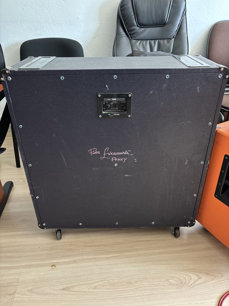 Marshall kolumna 4x12 v30 greenback