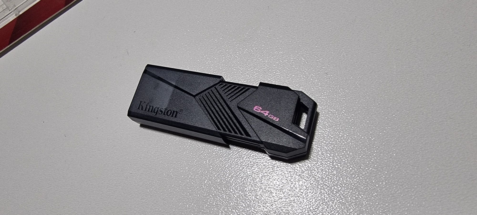 Флешка  на 64 гига  USB  flash drive  64 gb