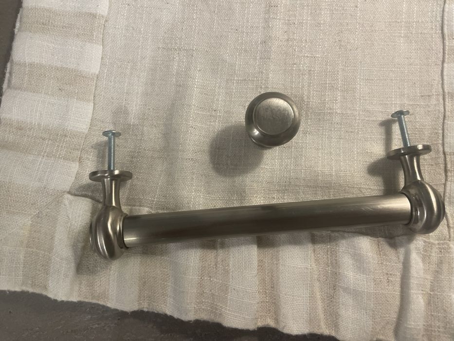 Uchwyty do mebli stal niedzewna szlif