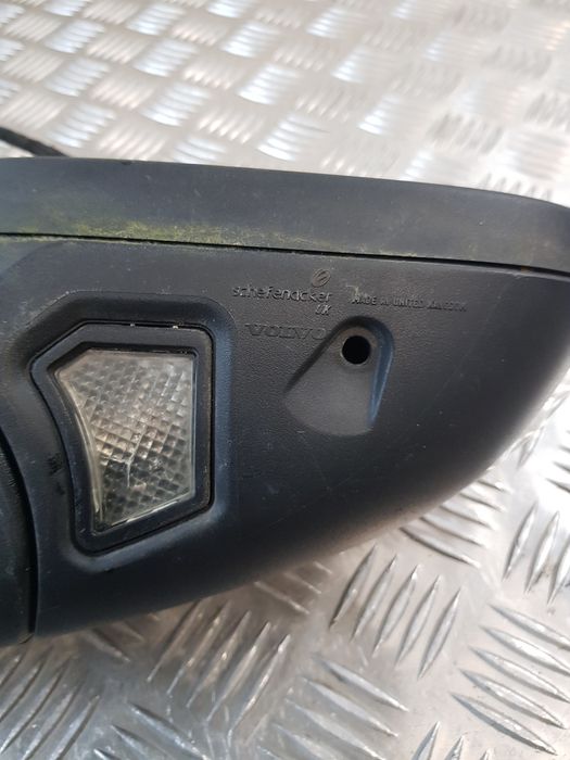 Lusterko Prawe 8 Pin Volvo V50 I 06R- K: 462-46 Europa