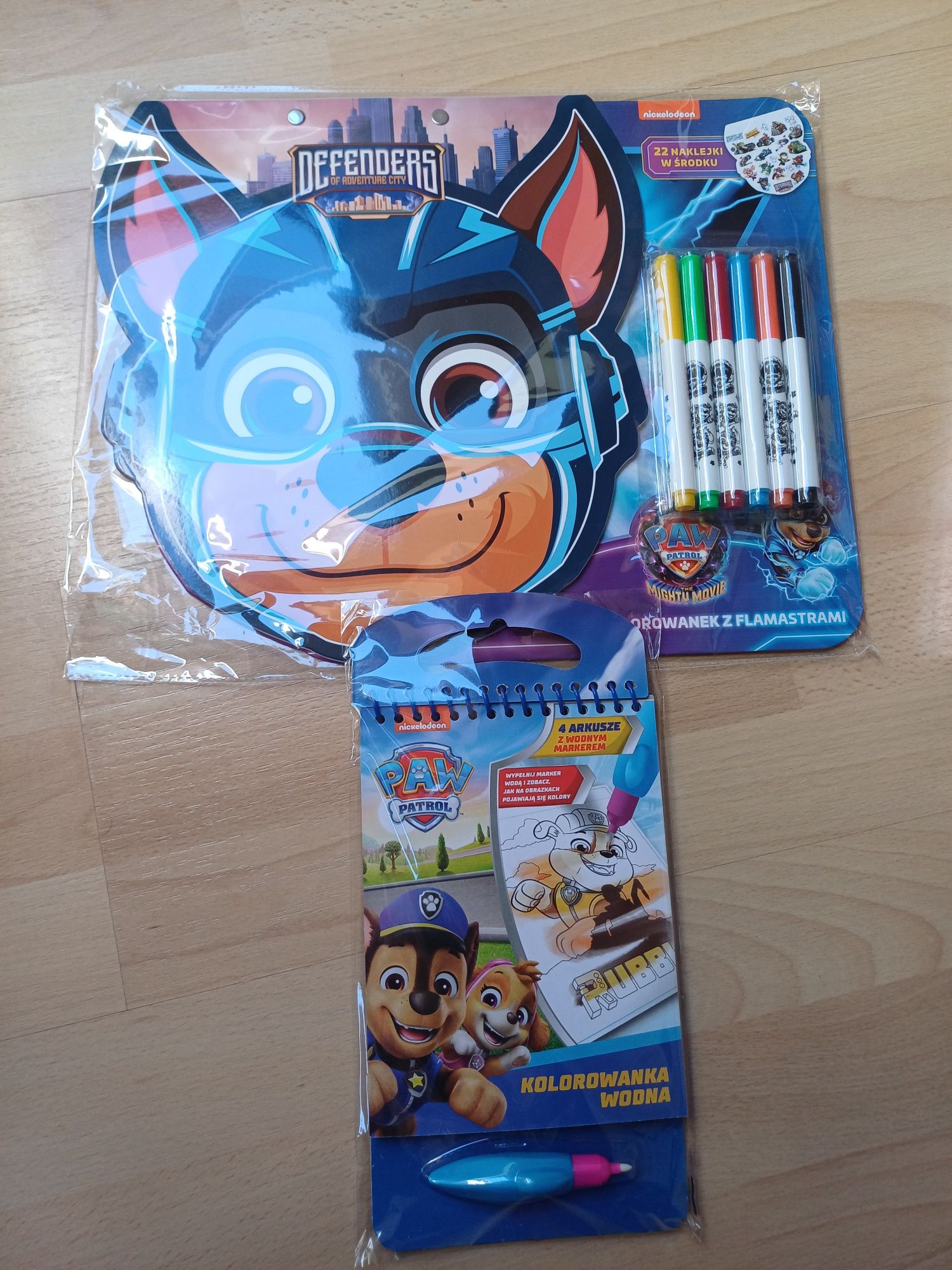 Psi patrol  zestaw nowy puzzle Malowanki itp.