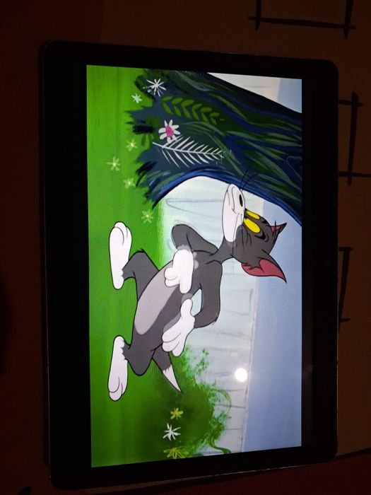 Продам планшет Huawei Media Pad T3-10 рабочий. (Уборка кладовки).