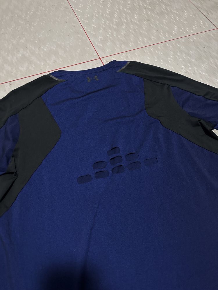 Under Armour Perpetual Fitted Long Sleeve Training Top оригинал