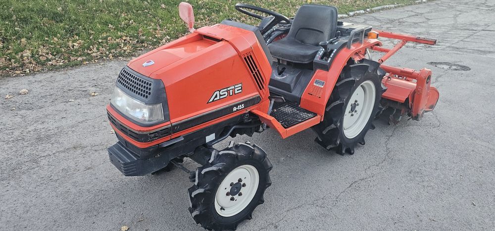 Мінітрактор Трактор Японський Kubota Asti 155
