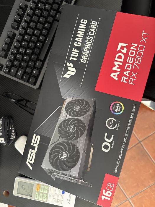 Grafica Asus Tuf Gaming RX7800XT