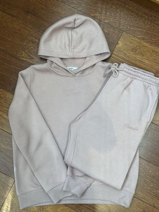 Костюм reserved розмір М (худі, штани спортивні, джогери)