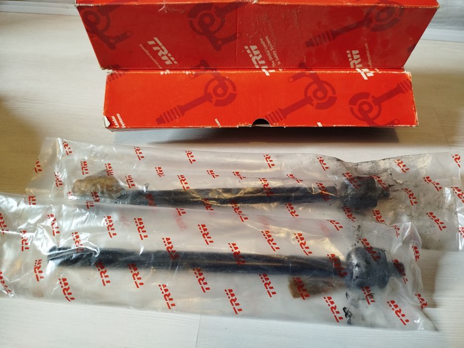 Тяги рульові  на Пежо 206