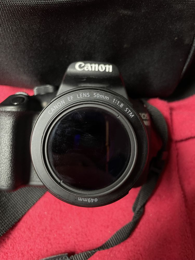 Canon eos 1200D + obiektyw ef lens 50mm stm z filtrem