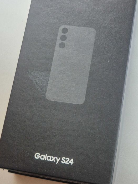 Мобільний телефон Samsung Galaxy S24 8/128GB Onyx Black