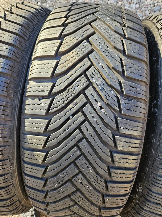 225/45 17 Michelin zimowe