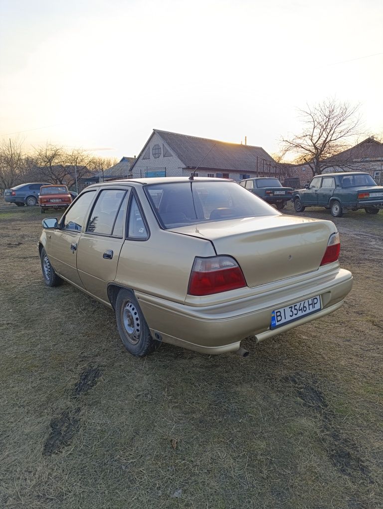 Продам Daewoo Nexia 1.5