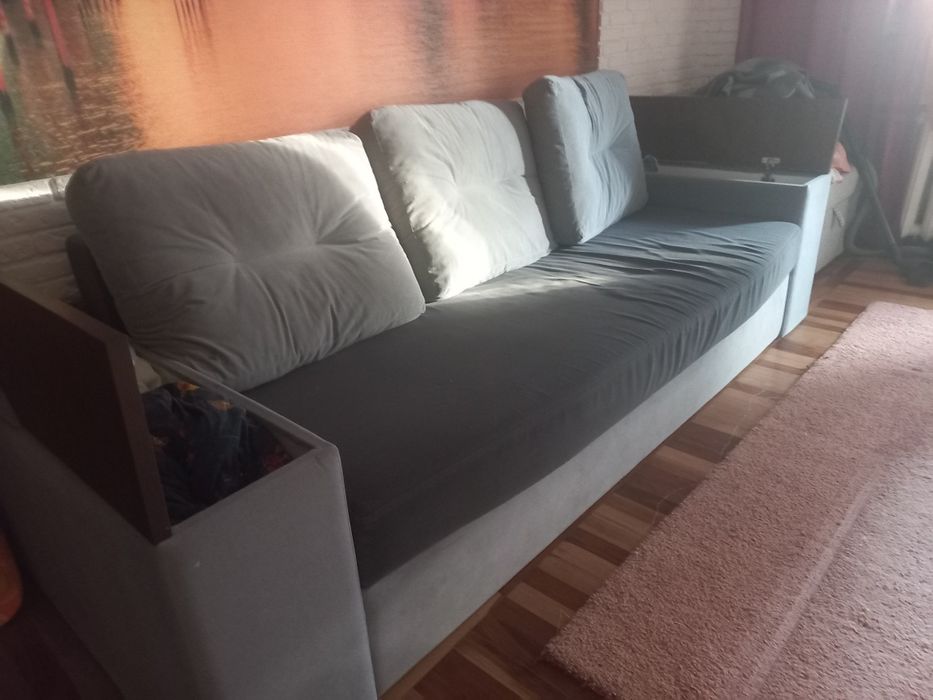 Диван   Бостон .