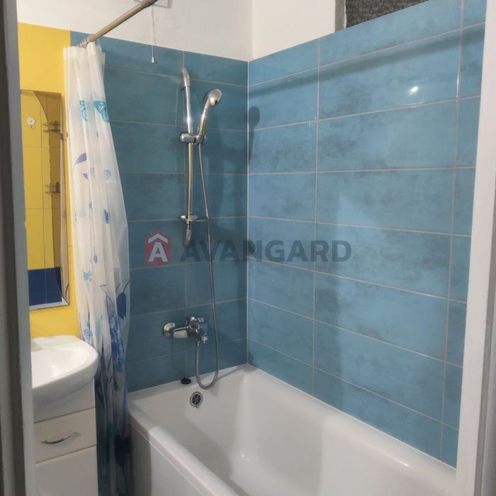 Двухкімнатна кватира на Космосі