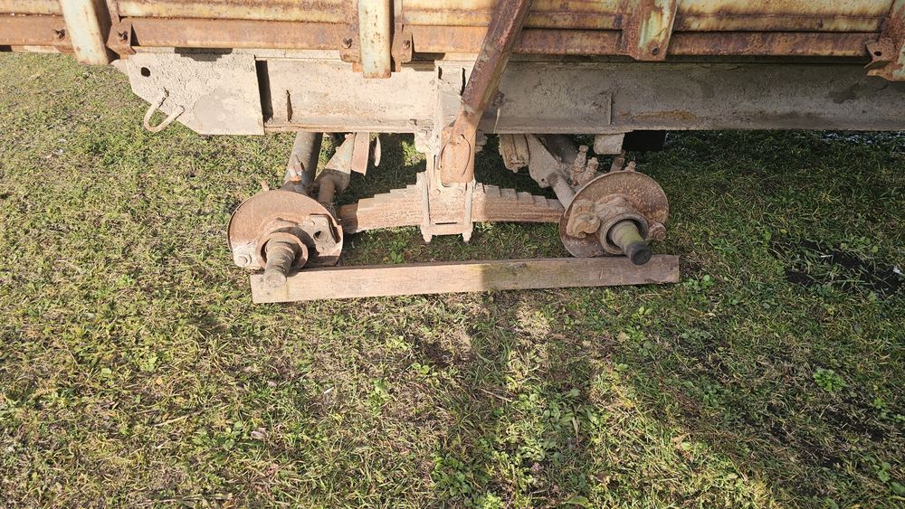 Тракторний прицеп 2ПТС 9 Зерновоз Причіп ПТС 10