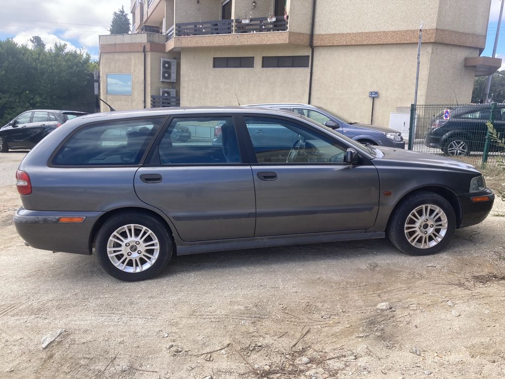 Volvo V40 1.6 gasolina SW