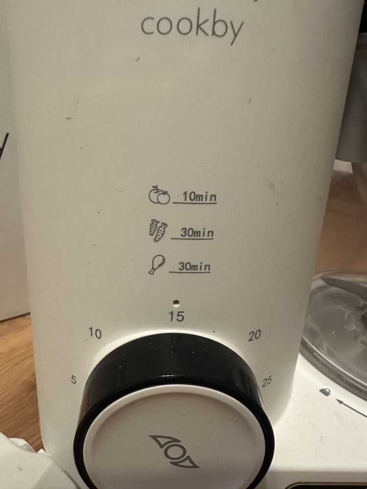 Robot kuchenny KINDAJ