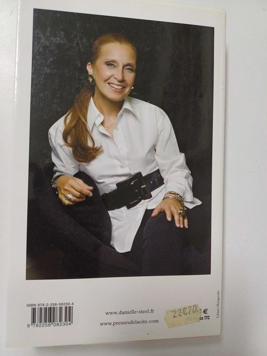 Danielle Steel - Une grande fille